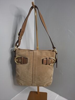 Coach Vintage  Suede Bucket Shoulder Bag Tan Brown Leather Trim EUC Style 3567